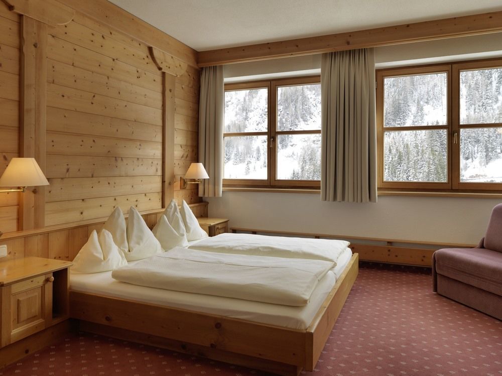 Heart Hotel Grischuna ซังคท์อันทอนอัมอาร์ลแบร์ก ภายนอก รูปภาพ