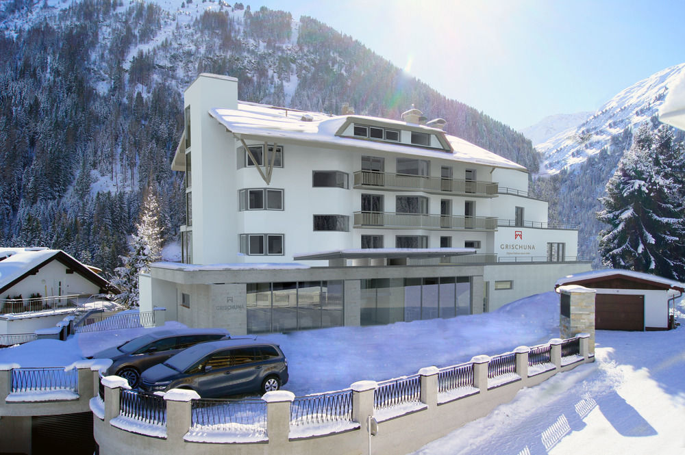 Heart Hotel Grischuna ซังคท์อันทอนอัมอาร์ลแบร์ก ภายนอก รูปภาพ