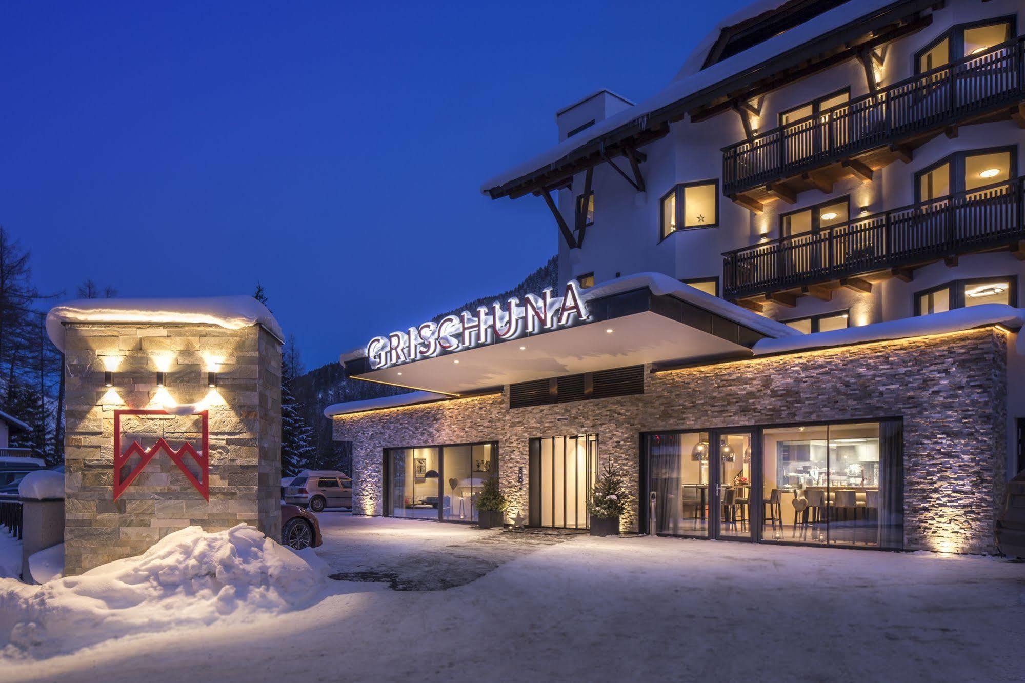 Heart Hotel Grischuna ซังคท์อันทอนอัมอาร์ลแบร์ก ภายนอก รูปภาพ